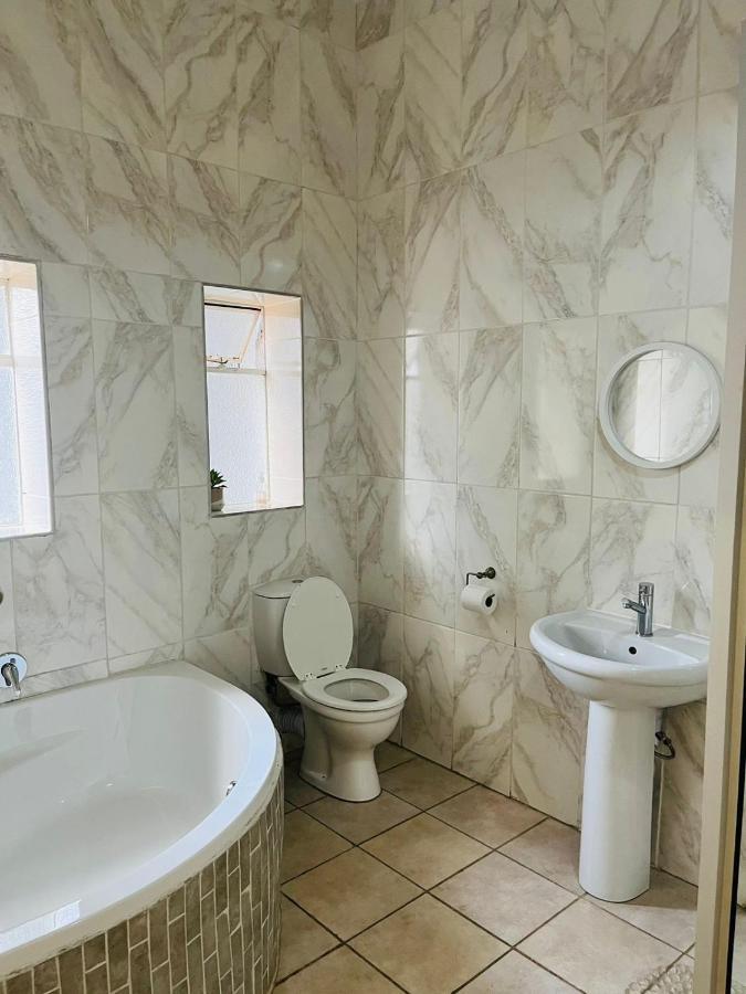 בלומפונטייין St Eve Lodge & Spa מראה חיצוני תמונה